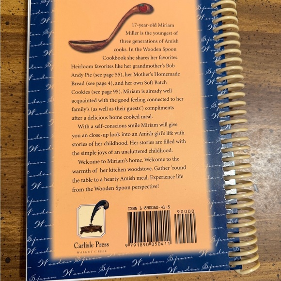 The Wooden Spoon Cookbook Authentic Amish Recipe - Picture 3 of 7